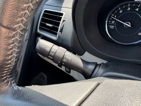 Used 2018 Subaru Forester 2.5i Limited AWD/4WD image 28