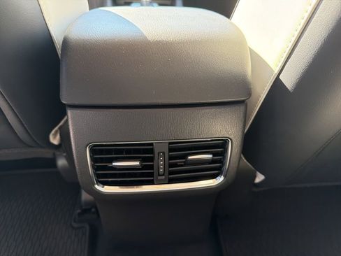 Used 2025 MAZDA CX-5 AWD 2.5 S w/ Preferred Package image 13