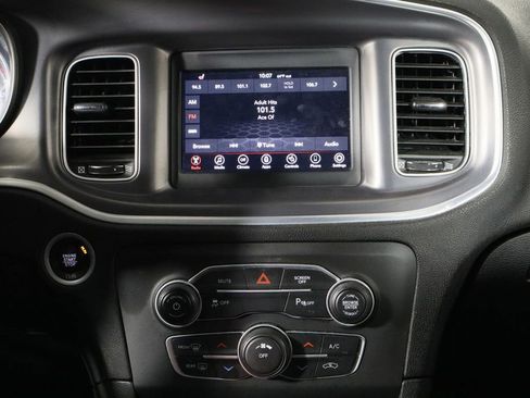 Used 2021 Dodge Charger SXT w/ Leather Interior Group image 29