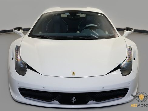 Used 2015 Ferrari 458 Spider image 4