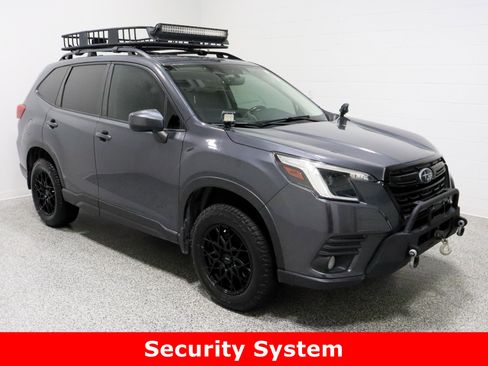 Used 2022 Subaru Forester Premium w/ Popular Package #1 image 4