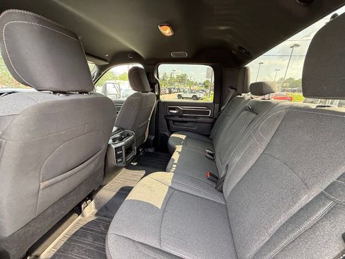 Used 2024 RAM 3500 Big Horn w/ Night Edition AWD/4WD image 27