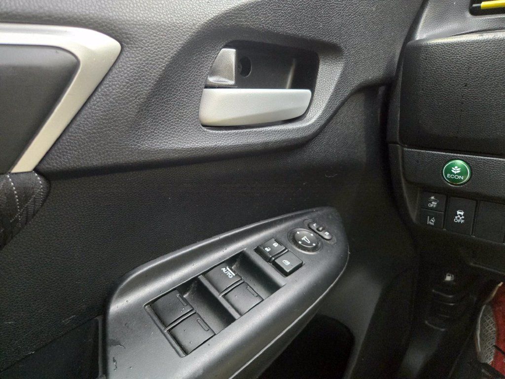 Used 2018 Honda Fit EX image 13