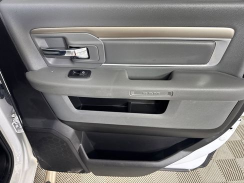 Used 2019 RAM 1500 Big Horn image 16