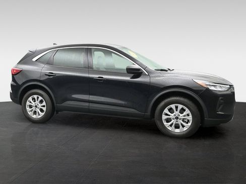 Certified 2024 Ford Escape Active AWD/4WD image 5