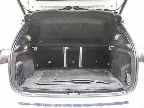 Used 2023 Mercedes-Benz GLA 250 image 26