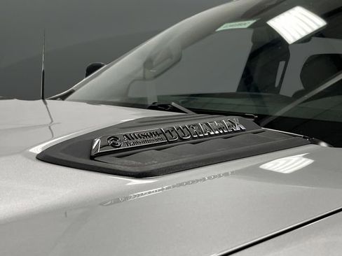 Used 2022 Chevrolet Silverado 2500 LT w/ Convenience Package image 37