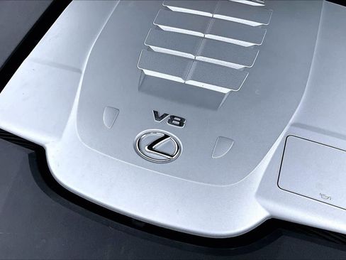 Used 2017 Lexus LS 460 L RWD image 30