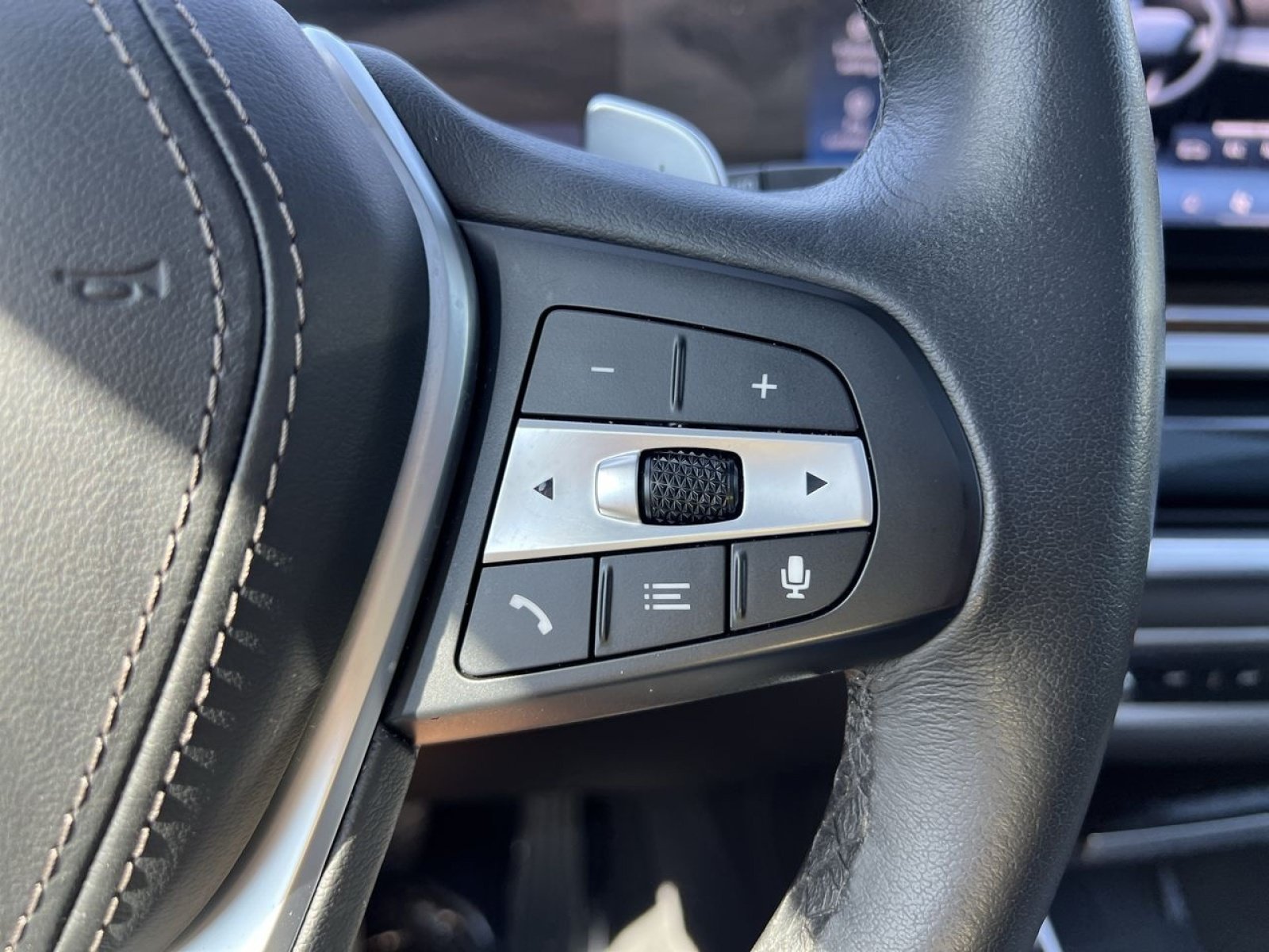 Used 2026 BMW X5 xDrive40i AWD/4WD image 29