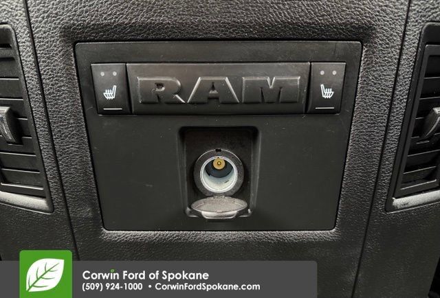 Used 2018 RAM 2500 Laramie AWD/4WD image 14