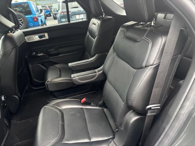Used 2022 Ford Explorer ST w/ Equipment Group 401A AWD/4WD image 15