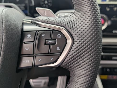 New 2026 Lexus TX 500h AWD image 22