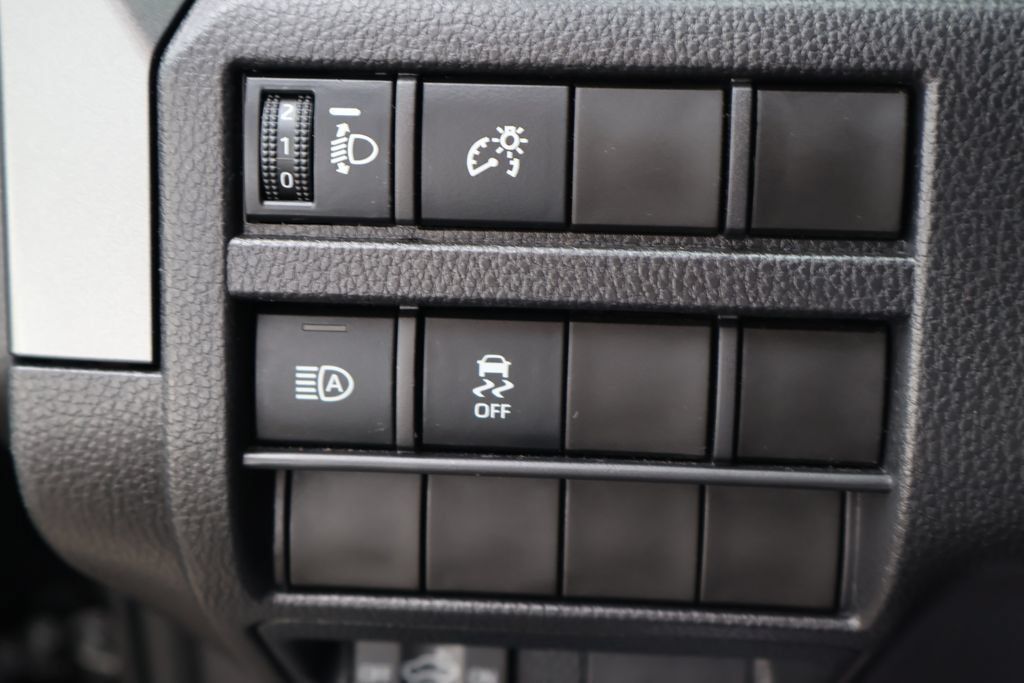 Certified 2026 Toyota Tacoma TRD Off-Road AWD/4WD image 24