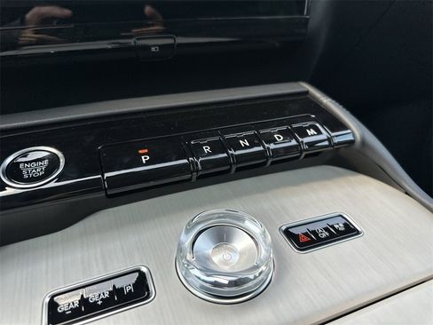 New 2025 Lincoln Navigator Reserve image 20