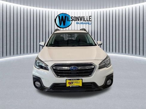 Used 2019 Subaru Outback 3.6R Limited w/ Popular Package #2 AWD/4WD image 4