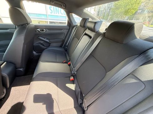 Used 2025 Honda Civic Sport image 23