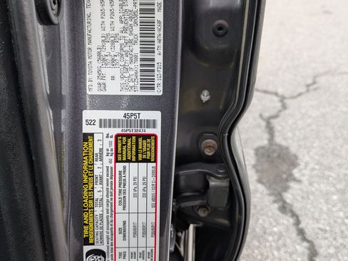 Used 2019 Toyota Tacoma TRD Sport image 22