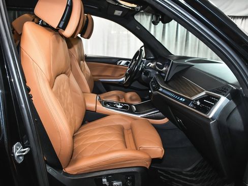 Used 2023 BMW X7 xDrive40i w/ Executive Package image 88