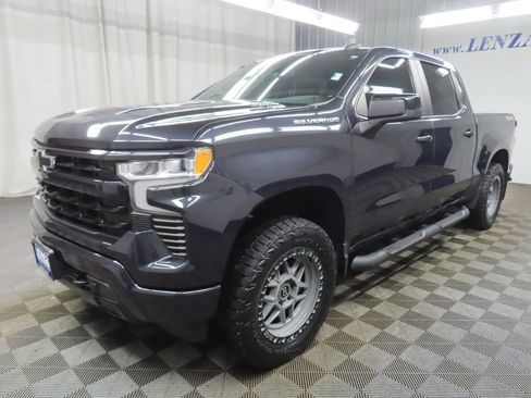 Used 2022 Chevrolet Silverado 1500 RST w/ Protection Package AWD/4WD image 7
