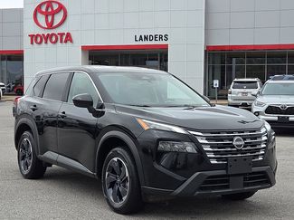 Used 2024 Nissan Rogue SV video 1