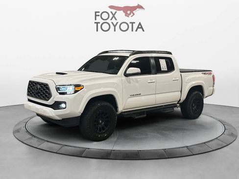 Used 2020 Toyota Tacoma TRD Sport w/ TRD Premium Sport Package AWD/4WD image 1