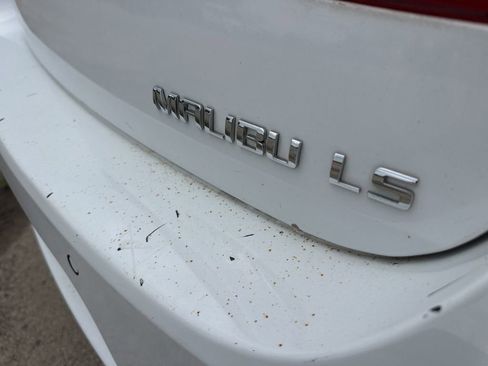 Used 2015 Chevrolet Malibu LS FWD image 11