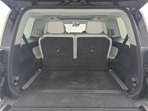 Used 2024 Rivian R1S Adventure AWD/4WD image 15