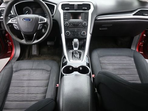 Used 2016 Ford Fusion SE image 23