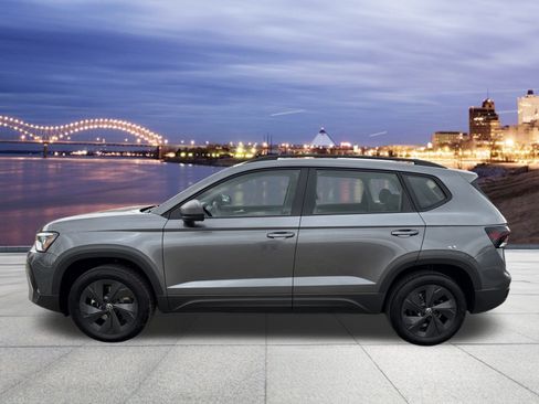 Certified 2025 Volkswagen Taos S image 2