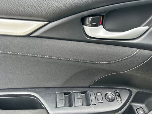 Used 2016 Honda Civic EX-T image 10