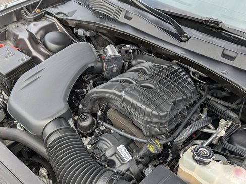 Used 2023 Dodge Charger SXT AWD/4WD image 38