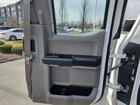 Used 2019 Ford F150 XL w/ XL Power Equipment Group image 19