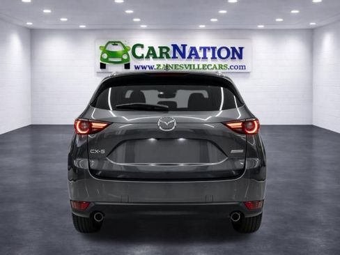 Used 2017 MAZDA CX-5 Touring w/ Preferred Equipment Package FWD image 4
