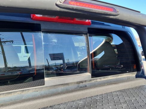 Used 2018 Chevrolet Colorado ZR2 image 26