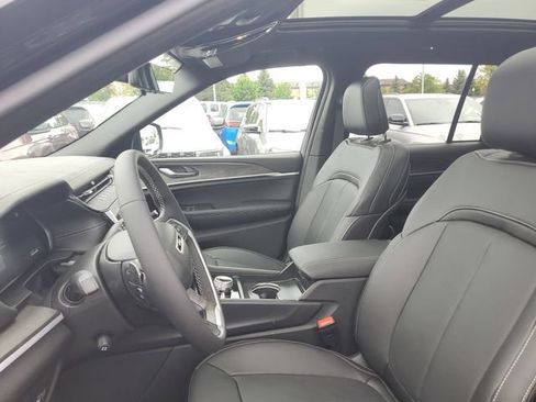 New 2026 Jeep Grand Cherokee Limited AWD/4WD image 18
