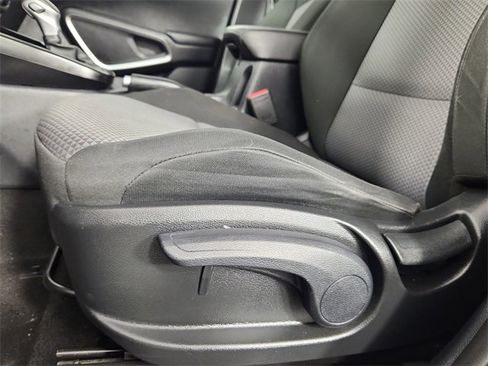 Used 2023 Kia Soul LX w/ LX Technology Package image 11