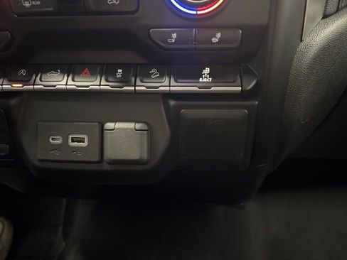 Used 2021 Chevrolet Silverado 1500 RST image 47