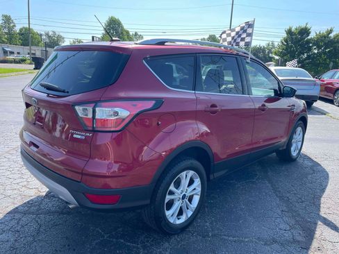 Used 2017 Ford Escape Titanium AWD/4WD image 4