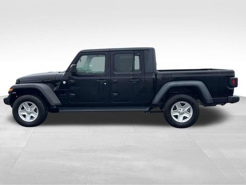 Used 2020 Jeep Gladiator Sport w/ Quick Order Package 24S image 4