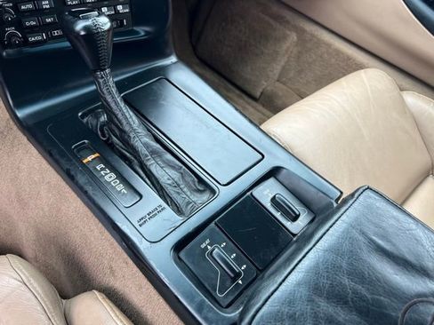 Used 1995 Chevrolet Corvette Convertible RWD image 13