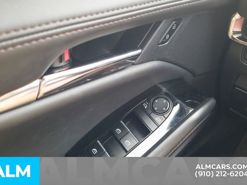 Used 2025 MAZDA MAZDA3 s image 18