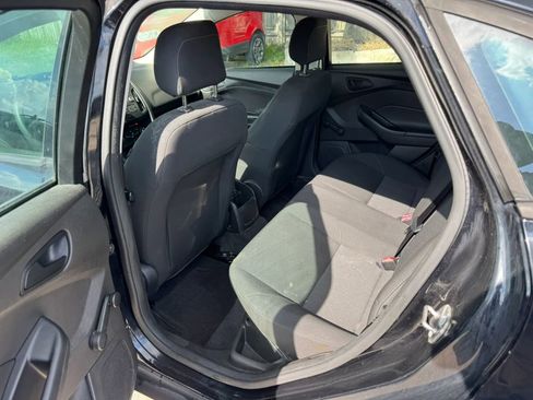Used 2016 Ford Focus S FWD image 19
