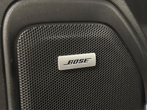 Used 2021 GMC Sierra 1500 Elevation w/ Preferred Package image 17