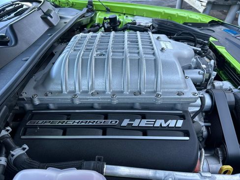 Used 2023 Dodge Challenger SRT Hellcat RWD image 15