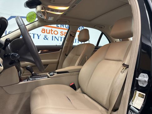 Used 2011 Mercedes-Benz C 300 4MATIC Sedan image 12