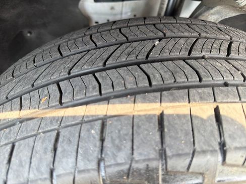 Used 2023 Jeep Grand Cherokee Limited w/ Luxury Tech Group II image 15