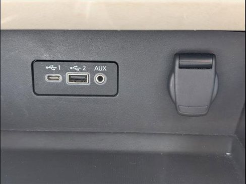 Used 2022 Nissan Altima 2.5 Platinum image 21