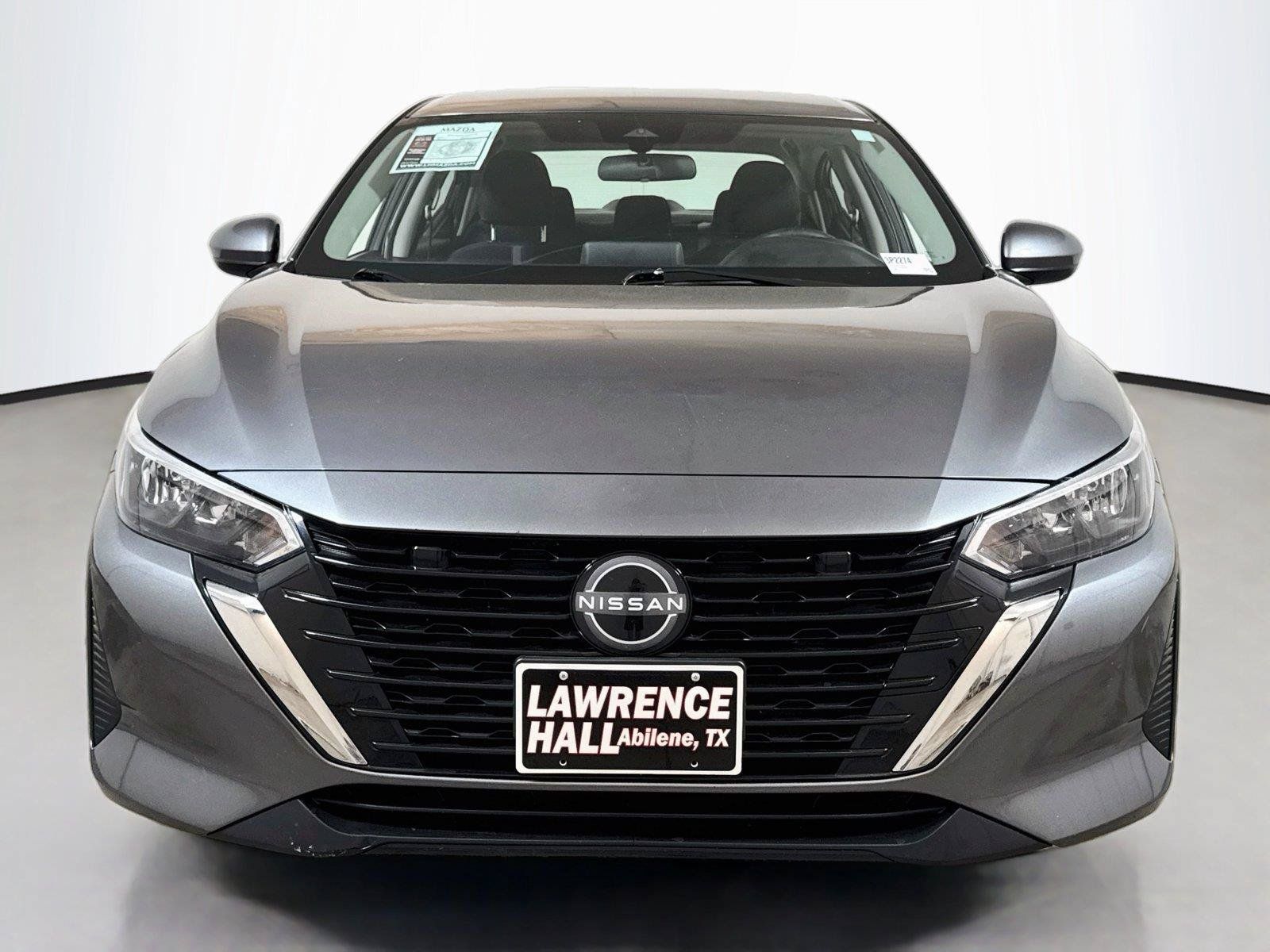 Used 2024 Nissan Sentra SV FWD image 2