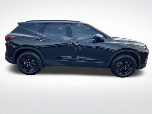 Used 2023 Chevrolet Blazer LT w/ Convenience Package FWD image 6