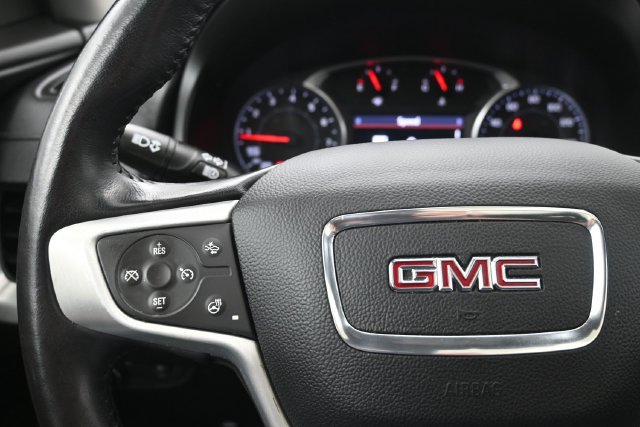 Used 2022 GMC Terrain SLT w/ Infotainment Package II FWD image 27